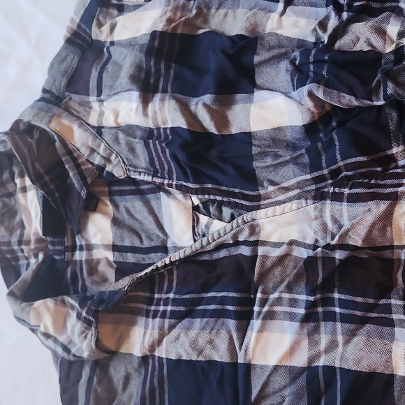 Lane Bryant Blue and White Casual Button Down Shirt - Picture 4 of 8